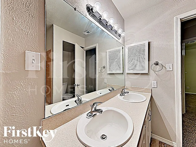 2805 Galemeadow Dr — Photo 11