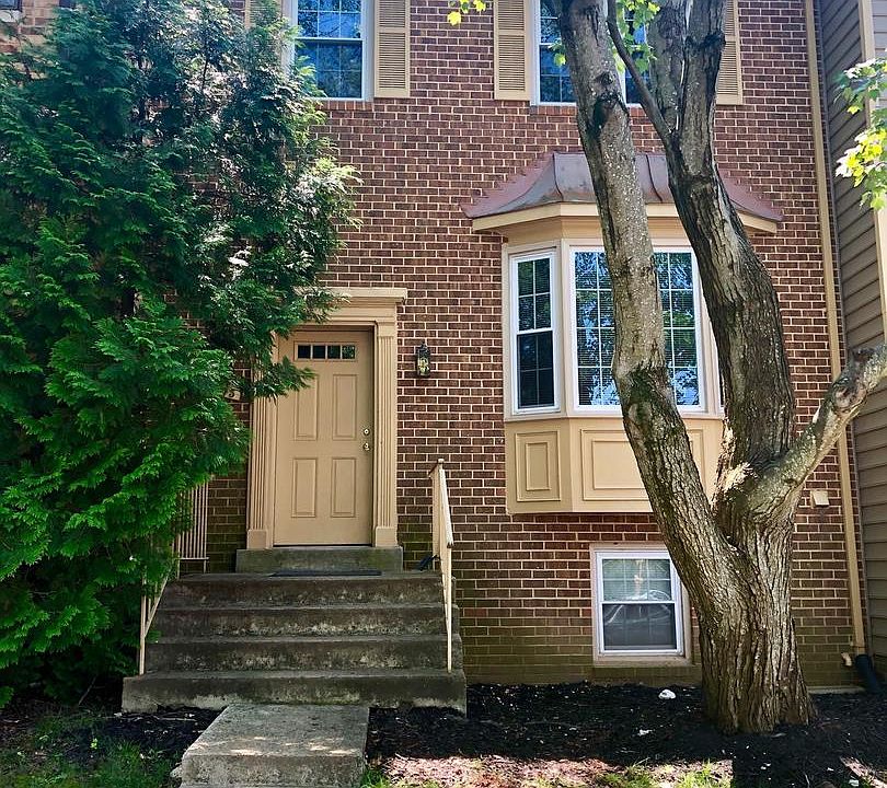 1st image of 2705 Shawn Leigh Dr