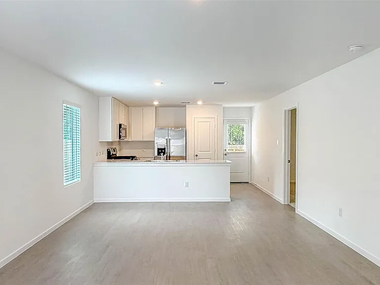 21327 Patton Hills Ln — Photo 14