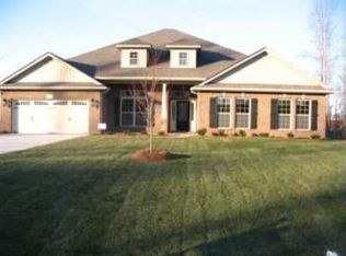 135 Bryerstone Dr, Willow Spring, NC 27592