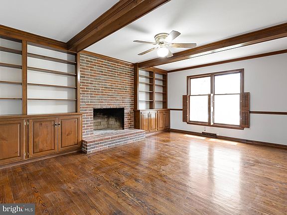 5th image of 666 Clifton Dr