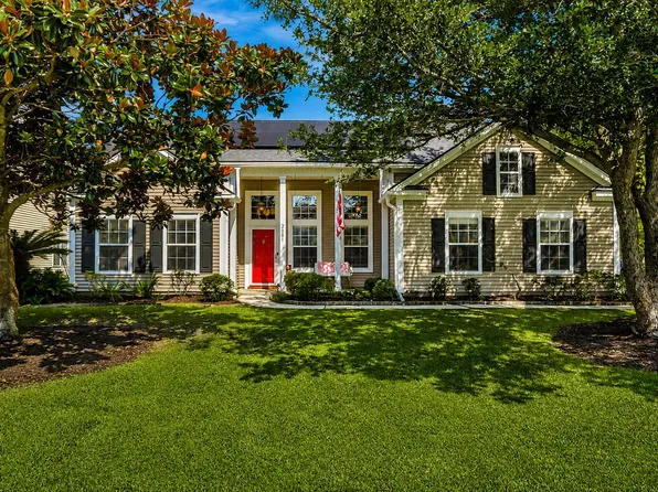 2081 Bancroft Ln, Mount Pleasant, SC 29466