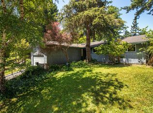 1616 Panorama Dr, Arcata, CA 95521