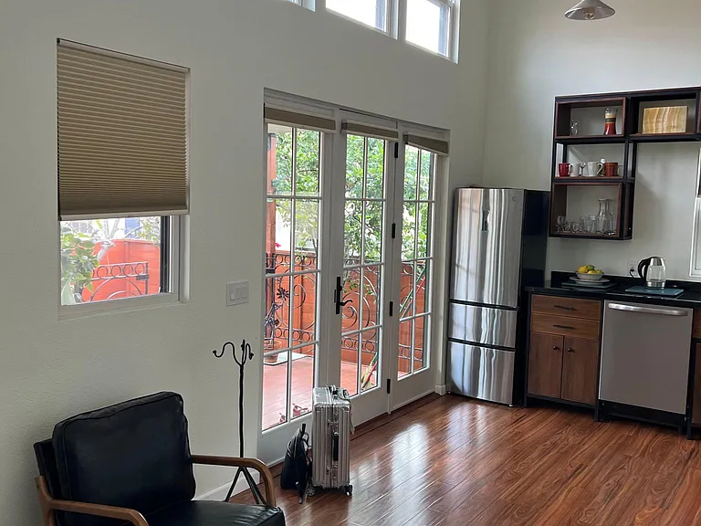 4626 W Talmadge Dr #A — Photo 2