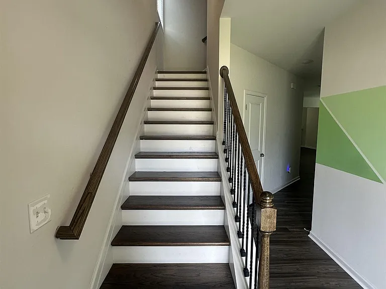 958 Magwood Ct — Photo 3