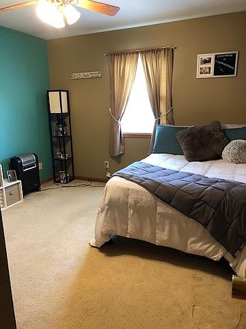 2nd image of 746 Meadowview Ln
