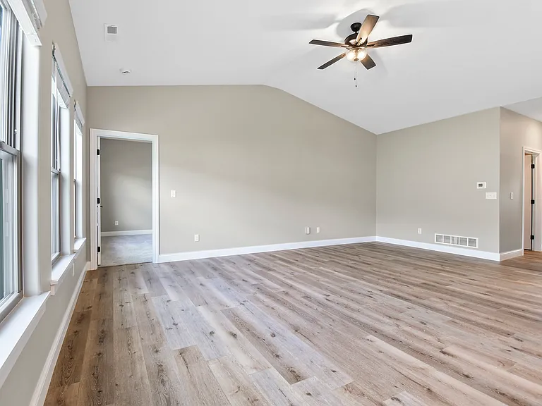 1608B Delane Dr #B — Photo 14
