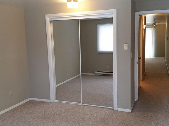 Bedroom 2 - Hallway into Living Room