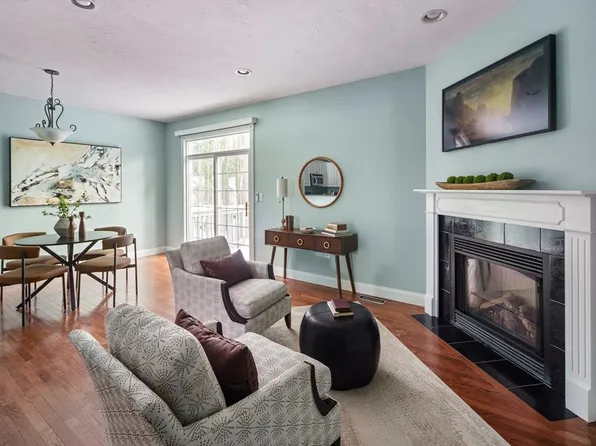 50 Nolan Ct #50, Tewksbury, MA 01876