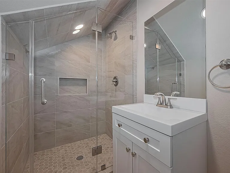 15 Wenoah Pl — Photo 19