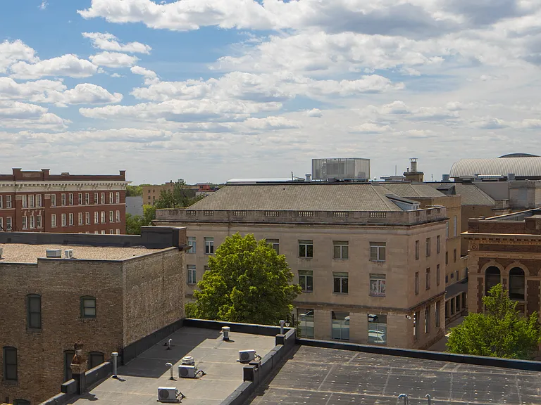 Kesler Apartments — Photo 44