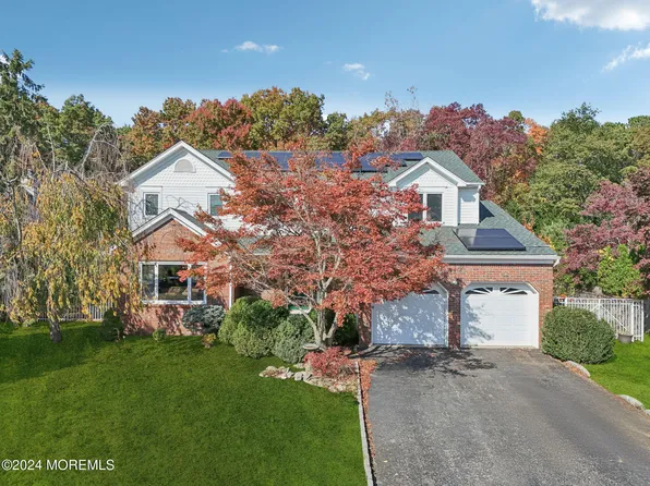 56 Templar Road, Manalapan, NJ 07726