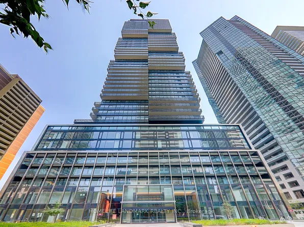 55 Charles St E, Toronto, ON