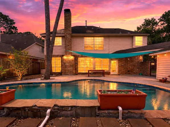 9222 Symphonic Ln, Houston, TX 77040