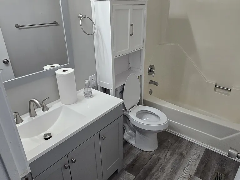 96 Locust Ct — Photo 17