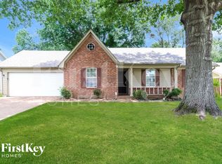2636 Appling Crest Dr, Memphis, TN 38133