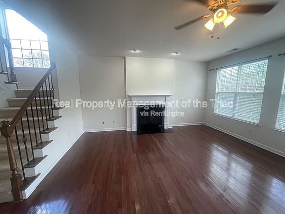 3rd image of 1925 Waterford Village Dr