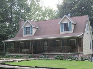 33 Falls Rd, Mercer, PA 16137