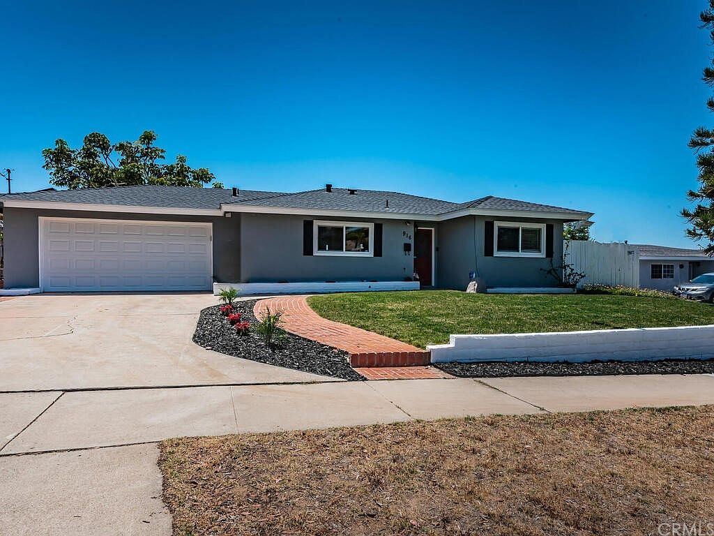 Low Maintenance - Chula Vista, CA Homes for Sale