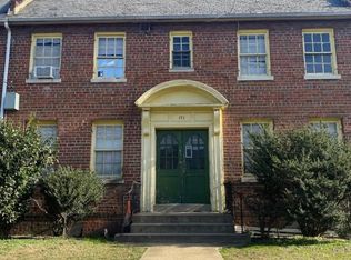 191 35th St NE APT 3, Washington, DC 20019