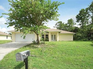 3016 20th St W, Lehigh Acres, FL 33971
