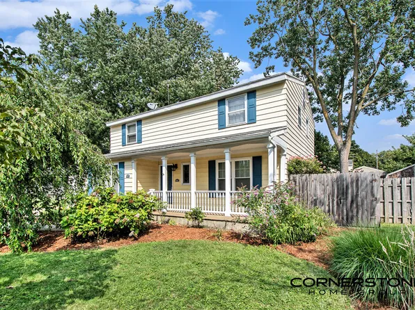 2332 Woodlawn Ave SE, Grand Rapids, MI 49546