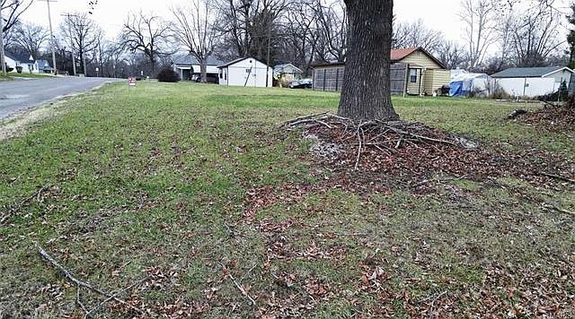 1st image of 1201 Kinsella Ave