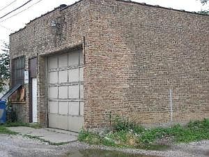 3rd image of 12708 Western Ave