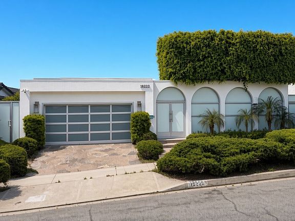 2nd image of 18222 Coastline Dr