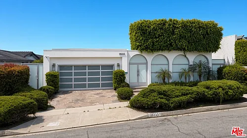 18222 Coastline Dr Photo 1 18222 Coastline Dr Photo 1