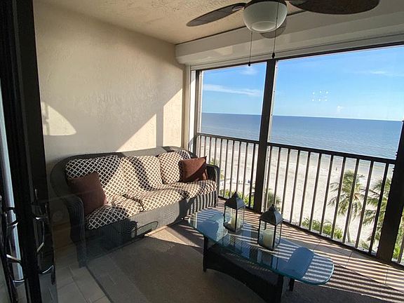 3rd image of 2810 Estero Blvd #804