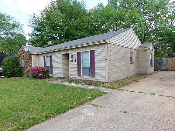 2nd image of 3812 Lawrenceton Cv