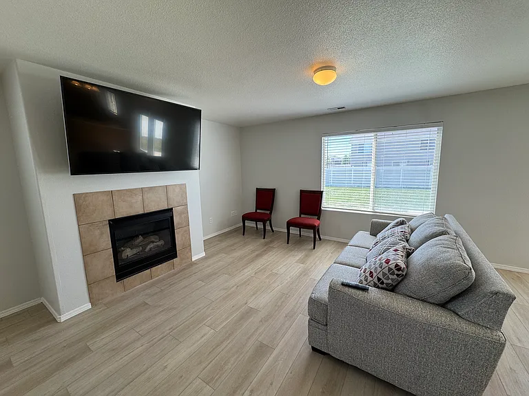 2817 W Willow Sprout Rd — Photo 5
