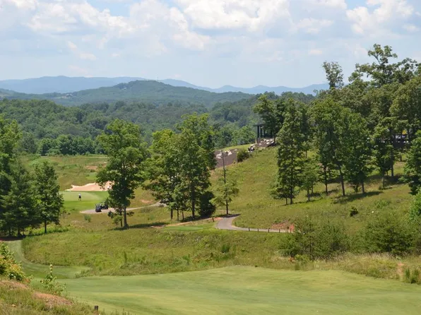 190 SE Trails End Rd, Blue Ridge, GA 30513