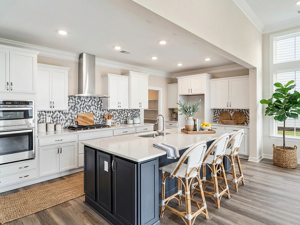 Kitchen - Virtually Staged