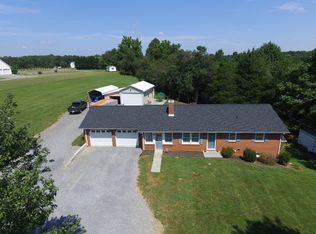 10201 Booker T Washington Hwy, Wirtz, VA 24184