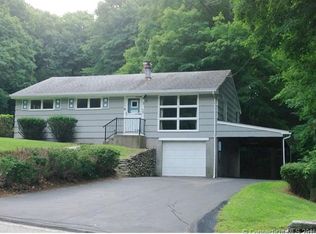 69 Bushnell Hollow Rd, Baltic, CT 06330