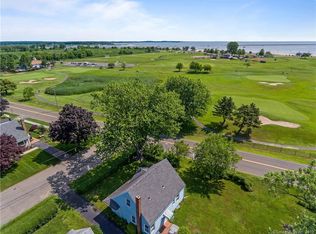 85 Hartland St, Stratford, CT 06615