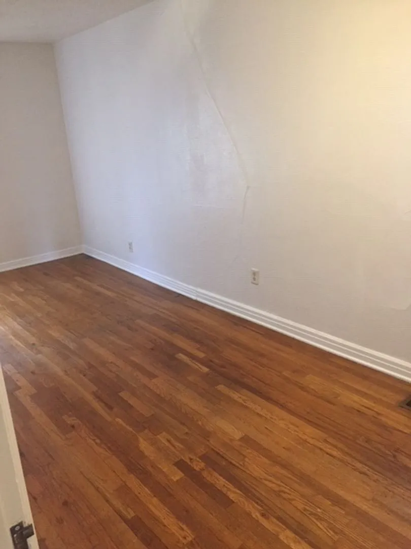 5 E. Kansas City Triplex — Photo 3