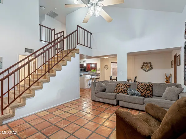 8973 N Twain St, Tucson, AZ 85742