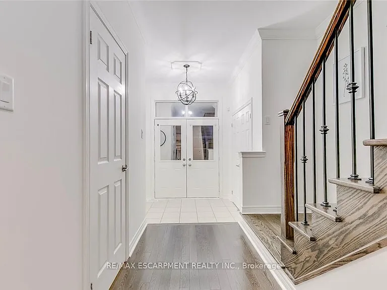 3087 Eberly Woods Dr — Photo 5