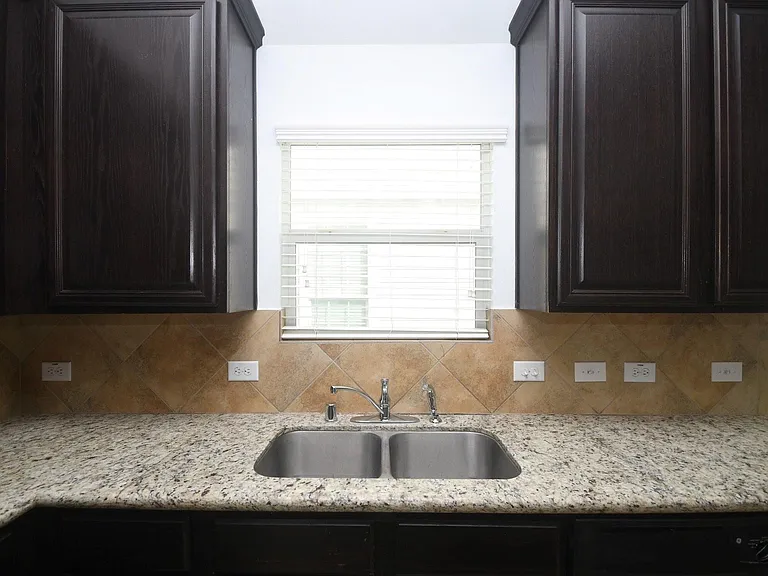 25038 Tancy Ranch Ct — Photo 19
