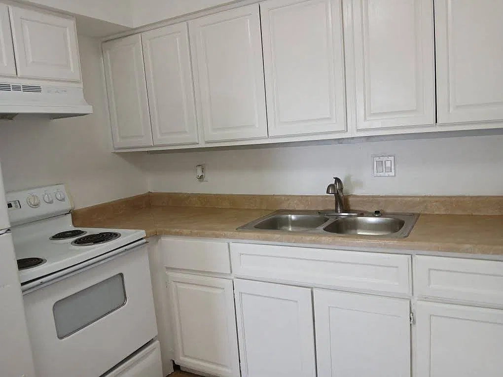 2 bed, 850 sqft, $1,250 — Photo 2