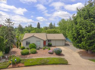 1002 W Charles St, Newberg, OR 97132