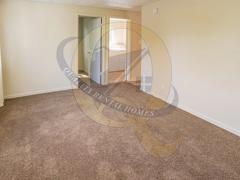 2145 E McLean Ave — Photo 5