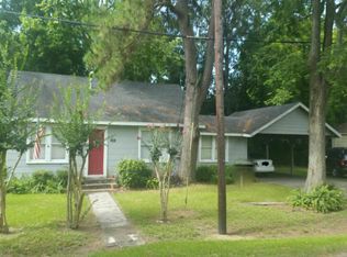 505 W Dumble St, Alvin, TX 77511