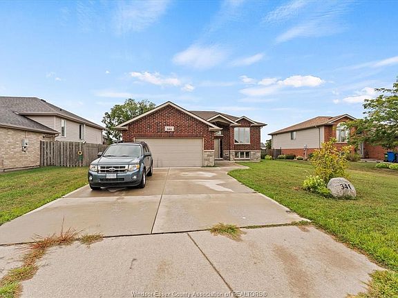 2nd image of 341 Piroli Cres