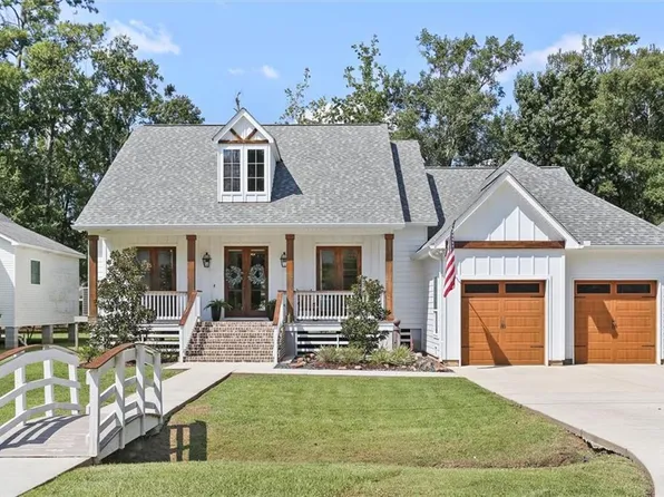 67147 Montaigne St, Mandeville, LA 70471