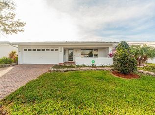 9010 40th St N #5, Pinellas Park, FL 33782
