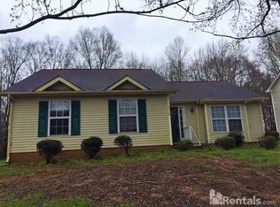 3218 New Hampshire Dr, Charlotte, NC 28227